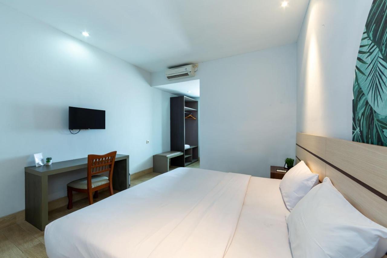 Cove Matahari Senja Aparthotel Denpasa Buitenkant foto